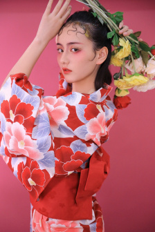 各种姿势玩小处雌女TXT视频